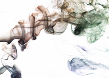 Soyut hafif duman eğrisi, beyaz arkaplanda izole edilmiş bir arkaplan döndürür