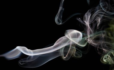 Siyah arkaplanda soyut renk çizgileri oluştur. Zarif desen arkaplanı