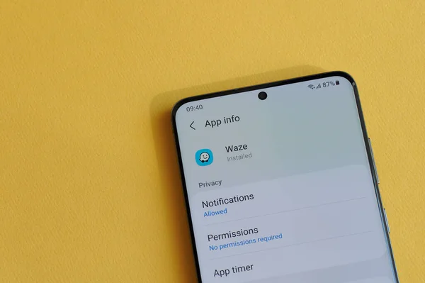 New York Usa April 2021 Changing Privacy Setting Waze App —  Fotos de Stock