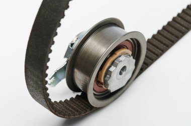 Yeni araba parçaları arka planda. Otomatik değiştirme temasıName