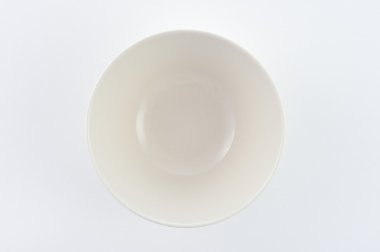 Beyaz arkaplanda beyaz plaka