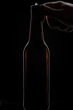 Bira şişesini aç
