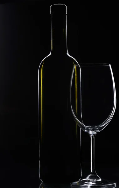Copa de vino con botella —  Fotos de Stock