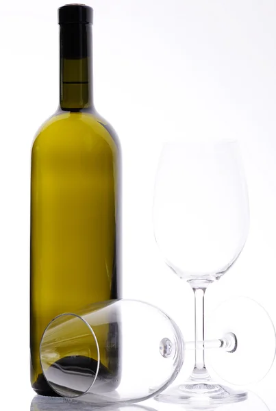 Vino blanco con copas —  Fotos de Stock