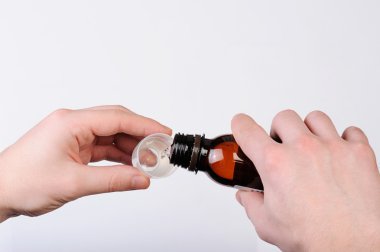 dökme öksürük şurubu