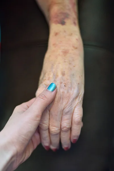 Hand old and young — Stock Photo, Image
