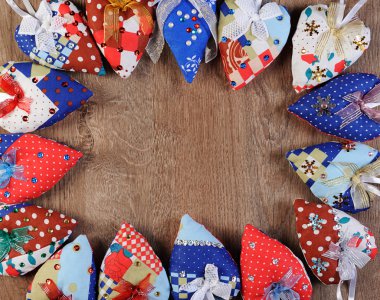 Sevgililer kalp yatılı