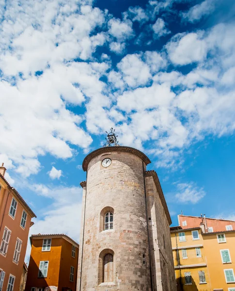 Tempelturm Historischen Zentrum Von Hyeres Frankreich — Stockfoto