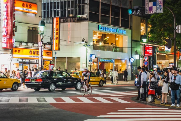 日本东京Shibuya区的摩天大楼和商业大楼 — 图库照片