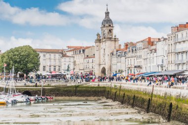 Fransa 'nın Charente-Maritime şehrindeki La Rochelle limanı.