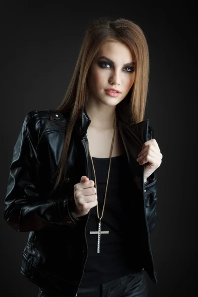 Young girl posing in the studio — Stock Photo, Image