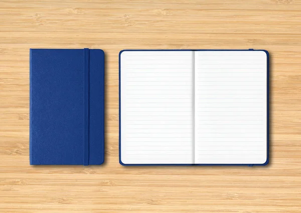 Tengeri Kék Zárt Nyílt Vonalú Notebook Mockup Elszigetelt Háttér — Stock Fotó
