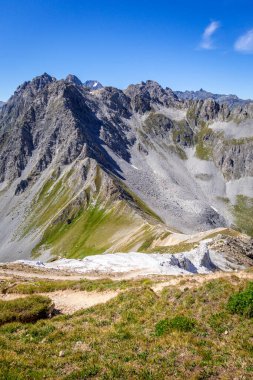 Pralognan la Vanoise 'deki dağ manzarası ve Mone Geçidi, Fransız Alpleri, Fransa