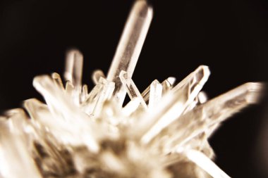 Parlak kaya kristal makro görüntü. Soyut doku arkaplanı