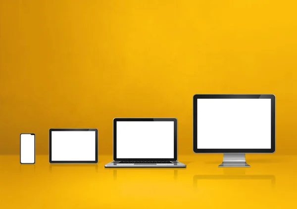 Bilgisayar Dizüstü Bilgisayar Cep Telefonu Dijital Tablet Bilgisayar Sarı Ofis — Stok fotoğraf