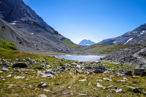 Lago Largo Lac Long Parque Nacional Vanoise Alpes Franceses — Foto de Stock
