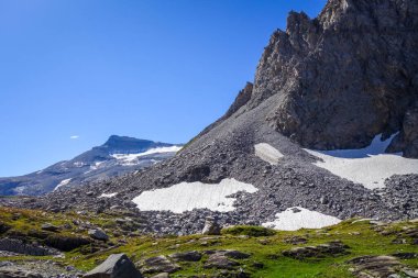 Pralognan la Vanoise 'deki Alp buzulları ve Neves kar manzarası. Fransız Alpleri.