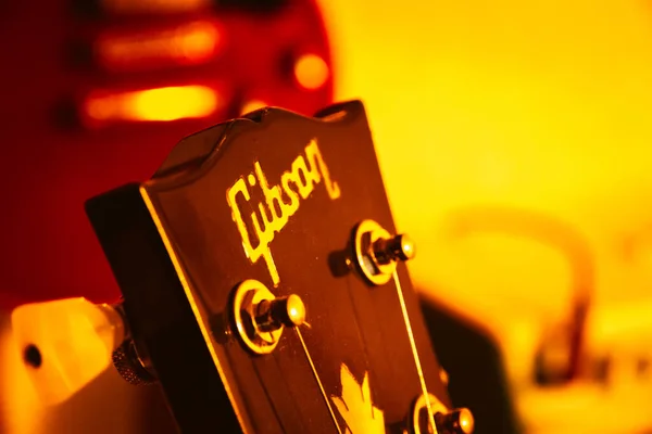 París Francia Diciembre 2020 Logotipo Gibson Cabeza Guitarra Eléctrica — Foto de Stock