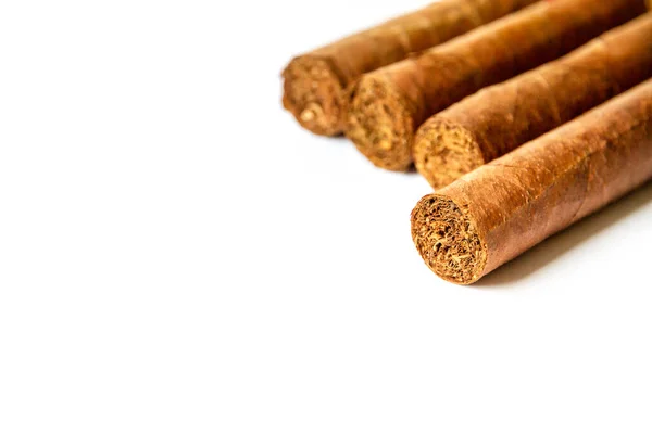Grupp Bruna Kubanska Cigarrer Isolerade Vit Bakgrund — Stockfoto