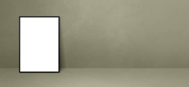 Gri bir duvara yaslanmış siyah resim çerçevesi. Boş model şablonu. Yatay Pankart