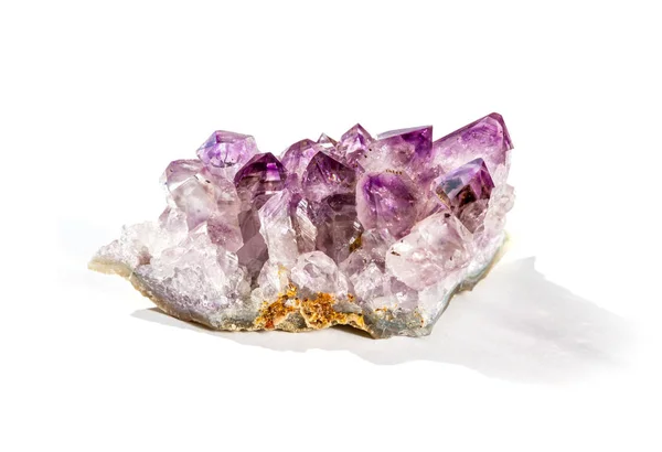 Amethyst Drágakő Izolált Fehér Alapon — Stock Fotó