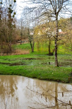 Fransa, Paris yakınlarındaki Chevreuse 'de sel