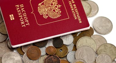 pasaport ve eski madeni paralar