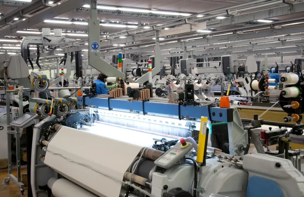 Industria textil - Tejido y urdimbre — Foto de Stock