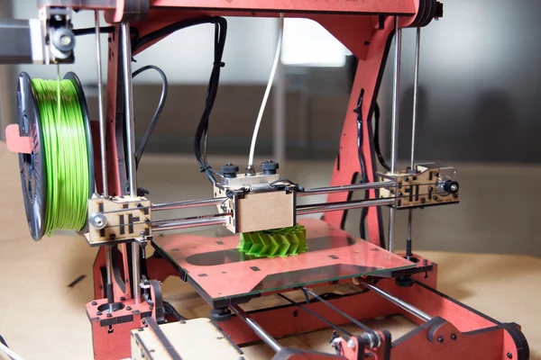 3D Printer - FDM Printing — 图库照片