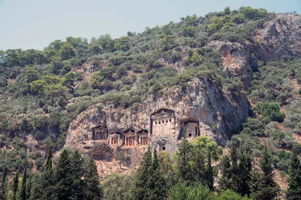 Cięcia skalnych Lycian grobów Kaunos (Dalyan) — Zdjęcie stockowe