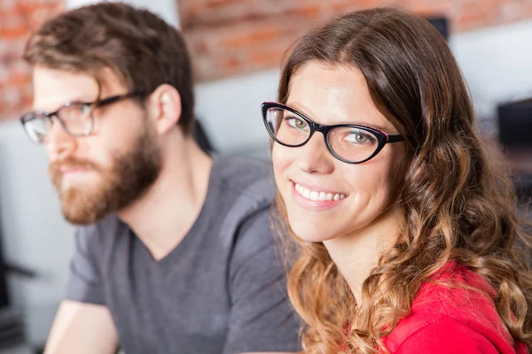 Frau Gesicht Lächeln Geschäftsleute Kollegen — Stockfoto