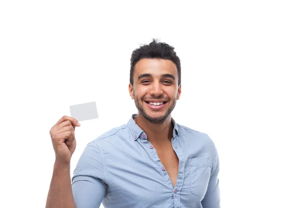 Hombre de negocios guapo mostrando en blanco tarjeta de visita vacía sonrisa feliz — Foto de Stock