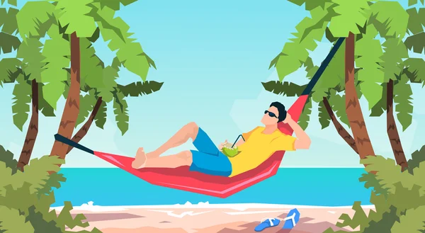Mann liegt in Hängematte im Strandurlaub — Stockvektor