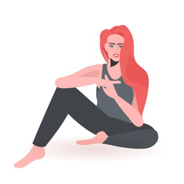 Sıradan giyinmiş güzel bir kız. Çizgi film karakteri. Oturma pozu.