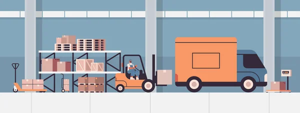 Forkplift driver loading cardboard boxes in van product goods shipping delivery service concept warehouse interior — Vector de stock