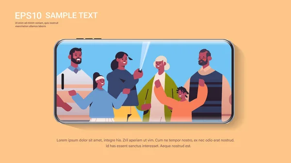 カメラのスマートフォン画面で写真を撮る自撮り棒を使った多世代家族 — ストックベクタ