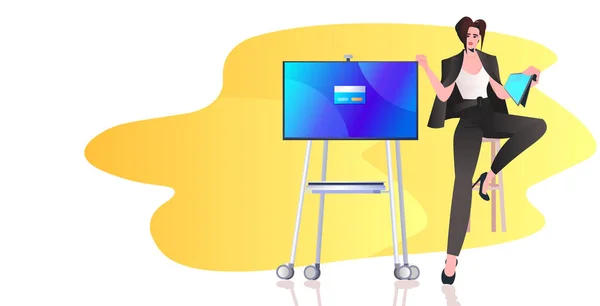 商界女性穿着正装，用平板电脑展示成功的商界女性 — 图库矢量图片