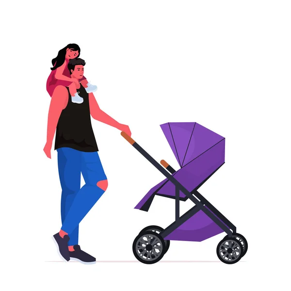 Ung far promenader utomhus med gråtande dotter och barn i barnvagn faderskap föräldraskap koncept — Stock vektor