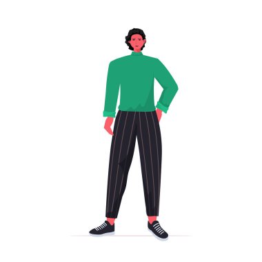 Gündelik giysiler içindeki genç adam erkek çizgi film karakteri ayakta duruyor.