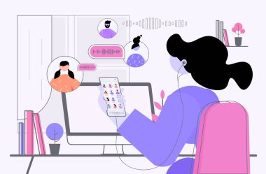 Mobil uygulamayla arkadaşlarıyla sesli iletişim kuran bir kadın sosyal medyada sohbet ediyor.