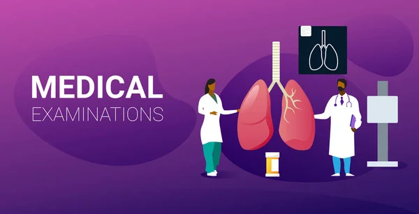 Equipe de médicos examinando pulmões humanos consulta médica exame interno de órgãos conceito de tratamento horizontal comprimento total — Vetor de Stock