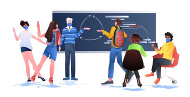 Maskeli iş adamı konuşma yapıyor ve finansal sunum yapıyor. İş adamları birlikte tartışıyor.