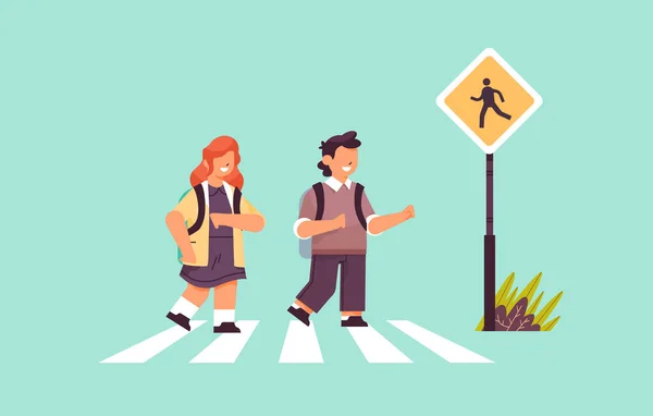 Escolares que cruzan la carretera en el paso de peatones con letrero concepto de seguridad vial horizontal — Vector de stock
