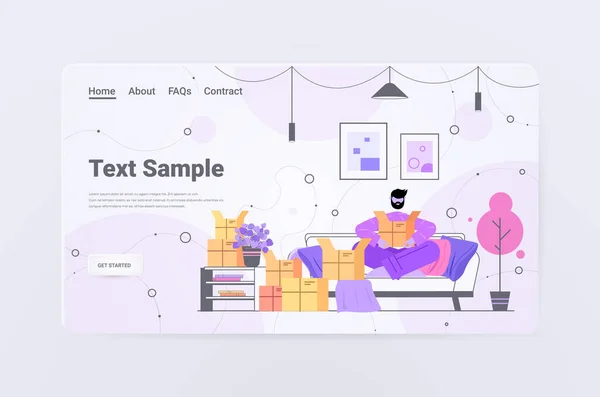 Człowiek otwierający tekturową skrzynkę na paczki rozpakowujące dostawę poczty zamówienia online przez internet koncepcja — Wektor stockowy