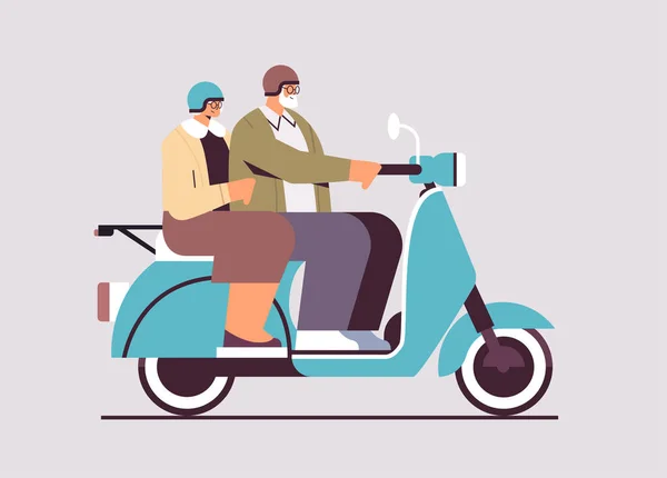 Couple âgé dans les casques scooter de conduite grands-parents voyageant sur cyclomoteur actif concept de vieillesse — Image vectorielle