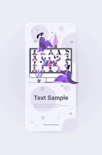 Absolventi diskuze během videohovorů absolventi slaví akademický diplom vzdělání — Stockový vektor