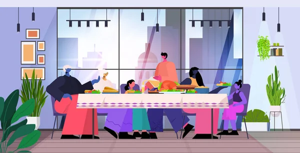 Família multi geração celebrando feliz dia de ação de graças pessoas sentadas à mesa tendo jantar tradicional — Vetor de Stock