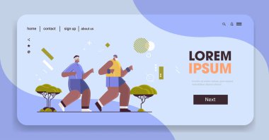 Spor giyim bölümündeki son sınıf çifti dışarıda koşuyor emekliler aktif yaşlılık egzersizleri yapıyor.