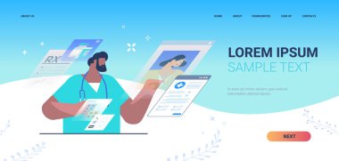 Üniformalı doktor sanal ekranlarla tıbbi veri tıbbı sağlık hizmeti konsept portresi üzerinde çalışıyor.