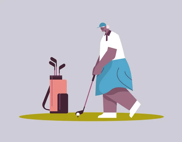 Senior žena hraje golf ve věku africký americký ženský hráč s výstřelem aktivní koncept stáří — Stockový vektor